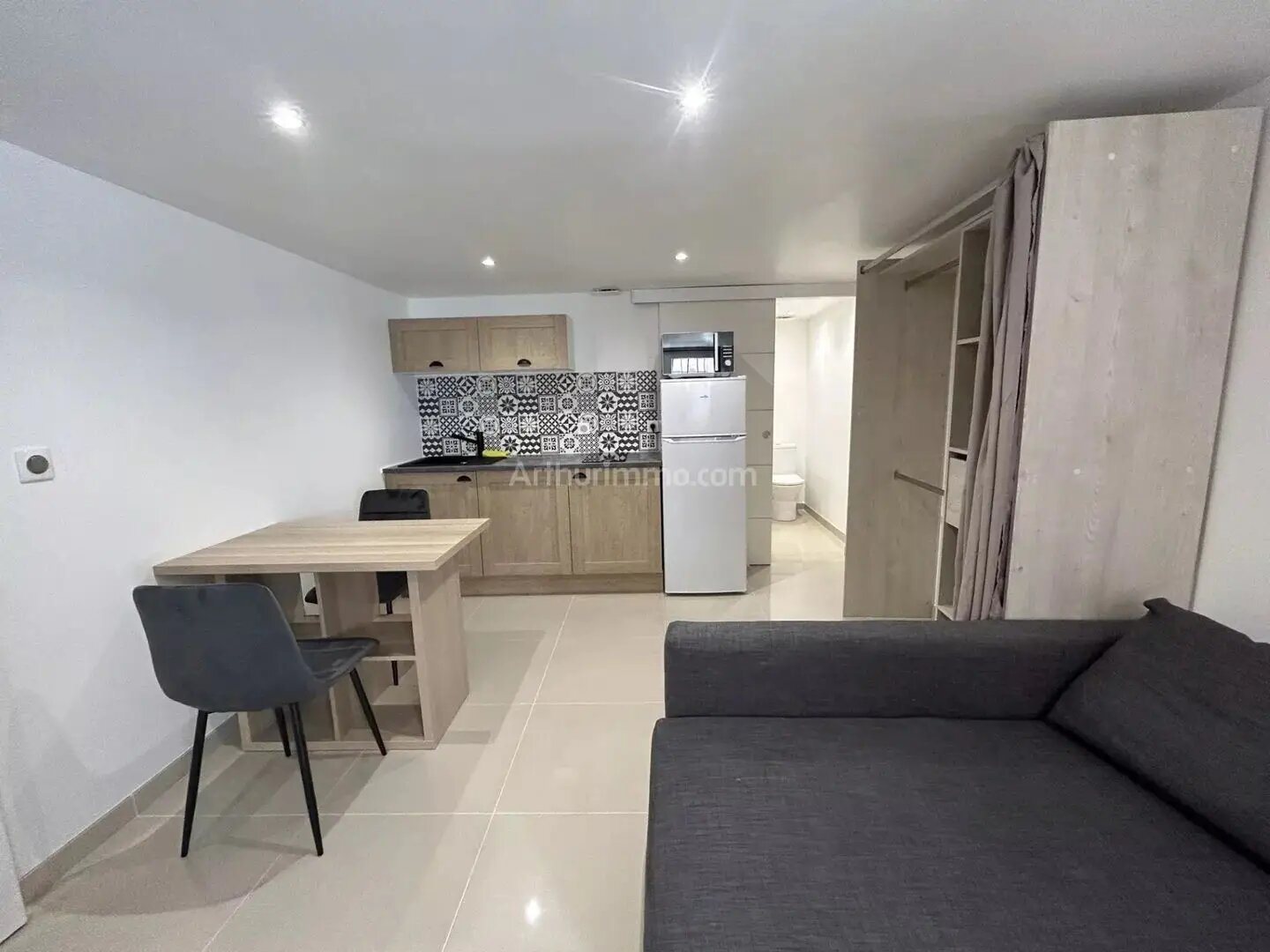 Appartement à louer, 20m², Aubagne