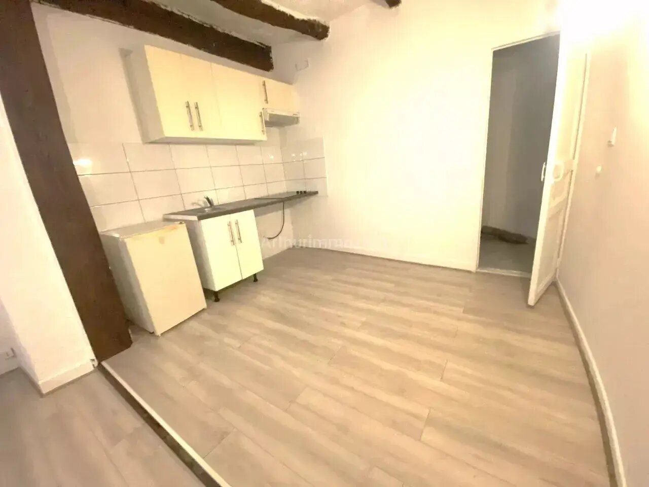 Appartement à louer, 25m², Aubagne