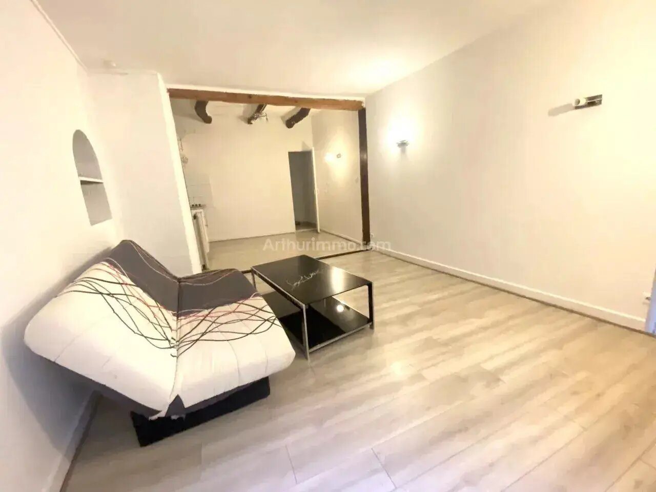 Appartement à louer, 25m², Aubagne