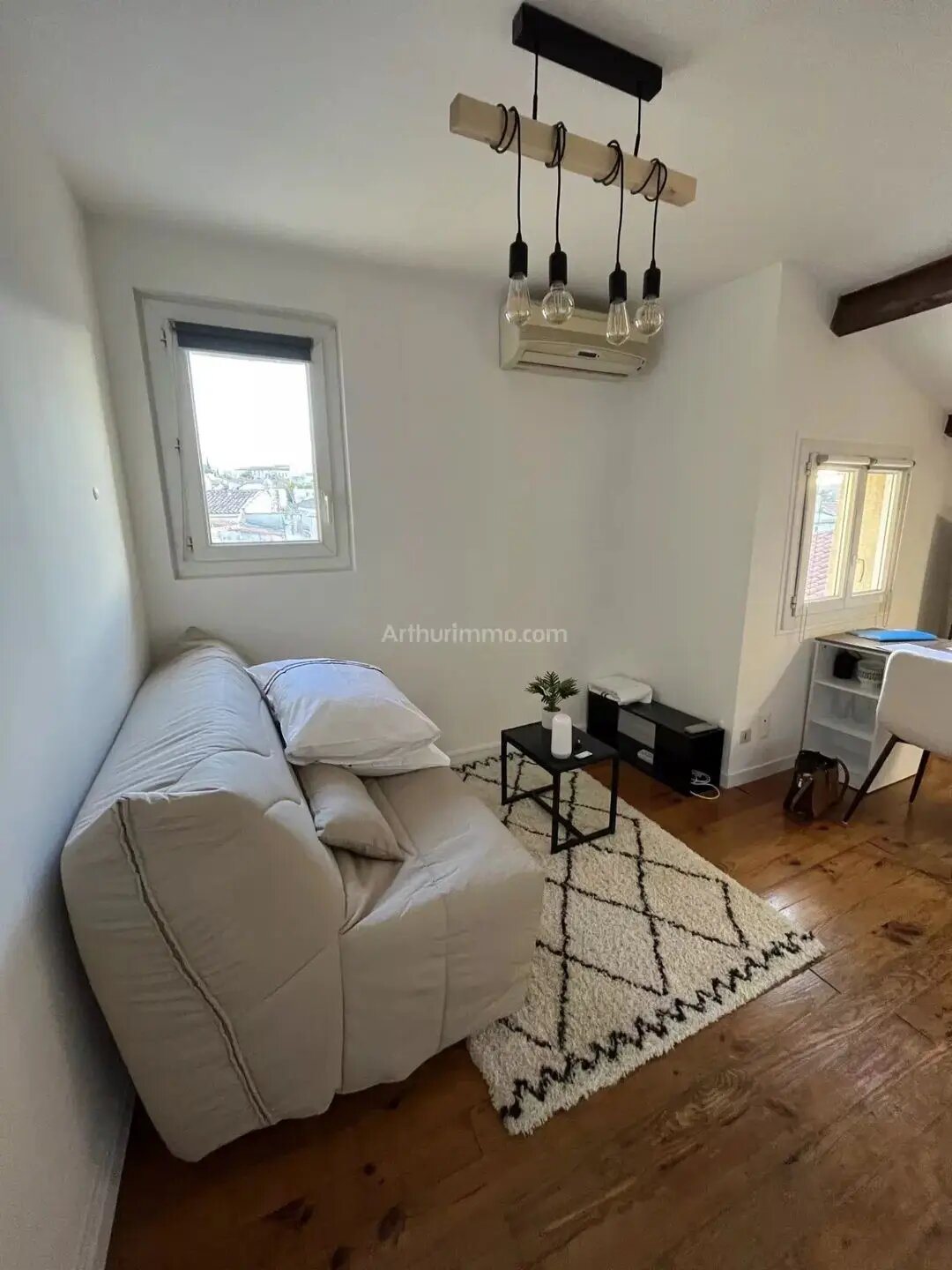 Appartement à louer, 19m², Aubagne