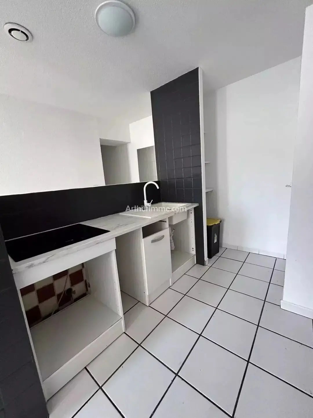 Appartement à louer, 68m², Aubagne