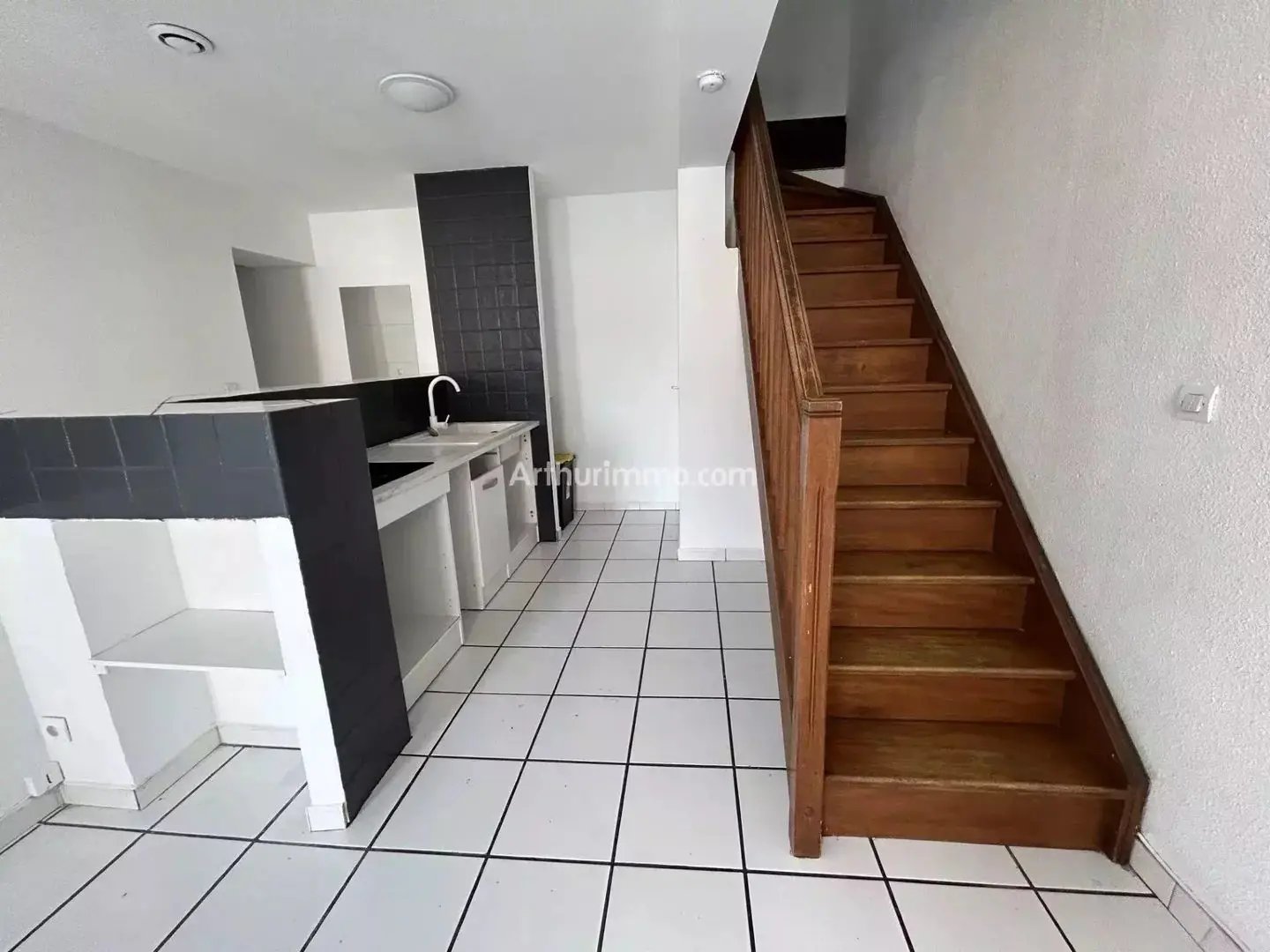 Appartement à louer, 68m², Aubagne