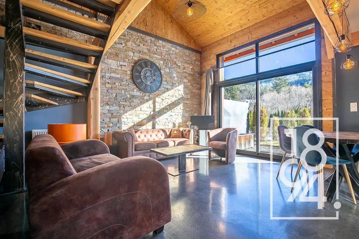 Maison à vendre, 328m², Uvernet-Fours (Pra-Loup)