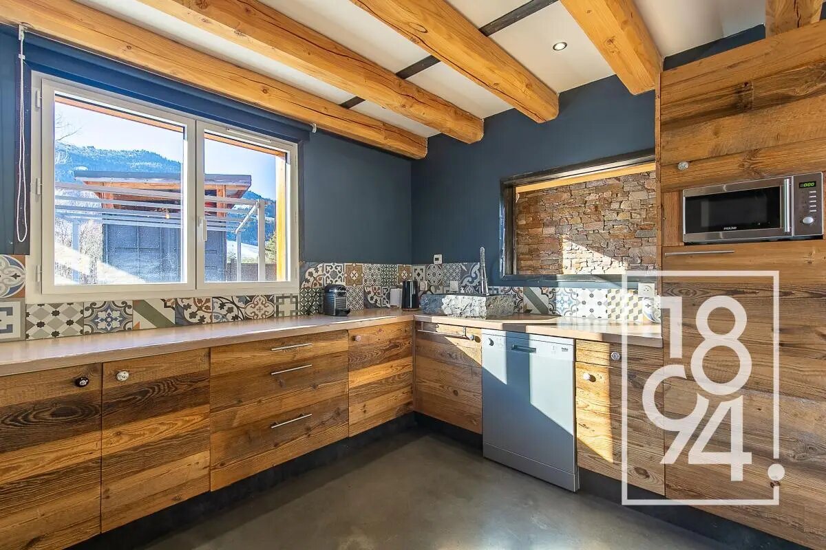 Maison à vendre, 328m², Uvernet-Fours (Pra-Loup)