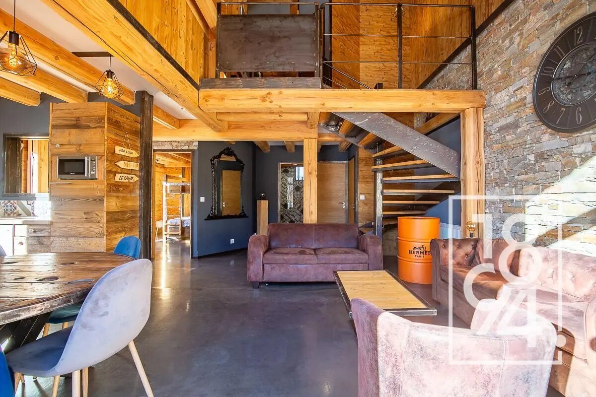 Maison à vendre, 328m², Uvernet-Fours (Pra-Loup)