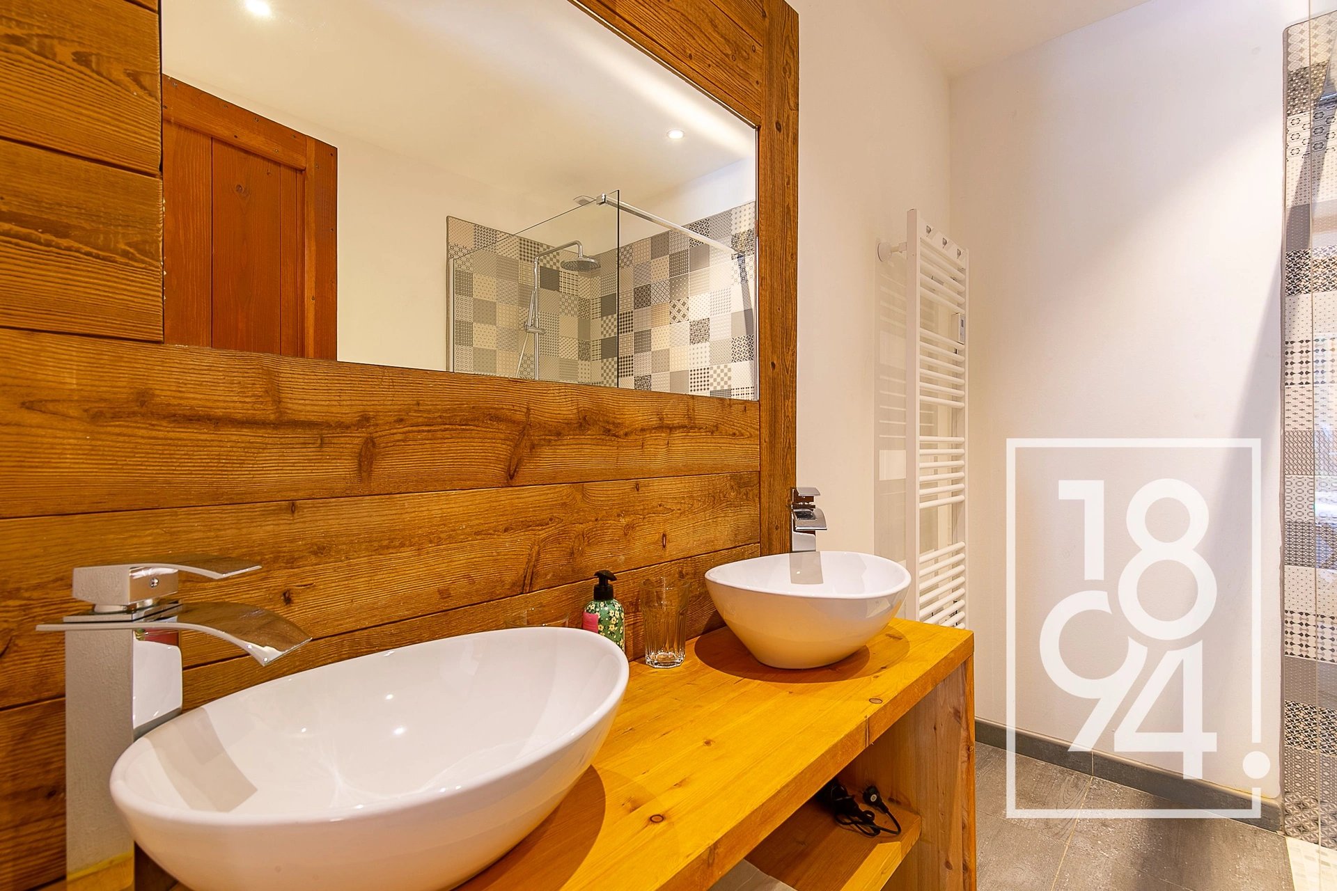 Maison à vendre, 334m², Uvernet-Fours (Pra-Loup)