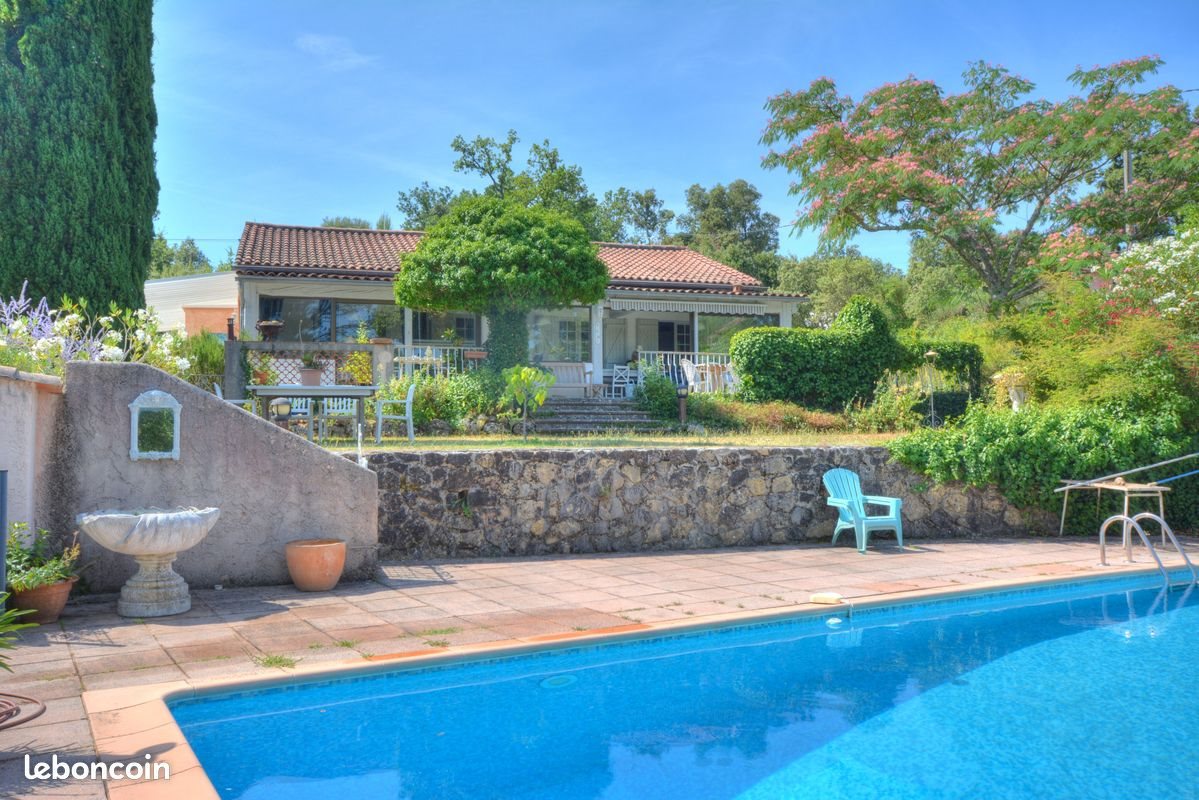 Maison à vendre, 130m², Besse-sur-Issole