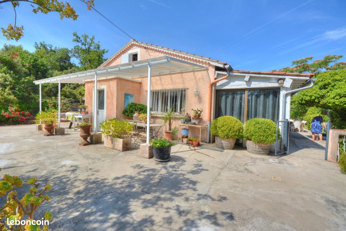 Maison à vendre, 130m², Besse-sur-Issole