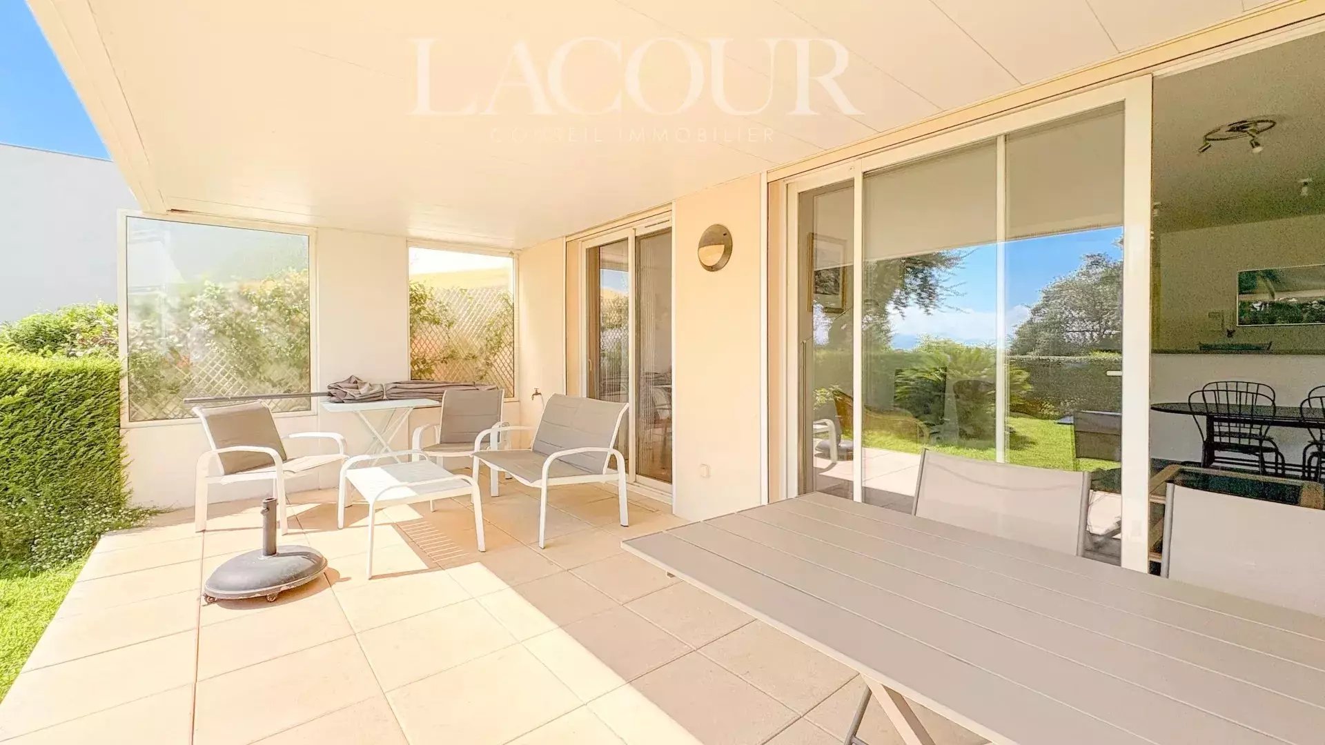 Maison à vendre, 2m², Cannes