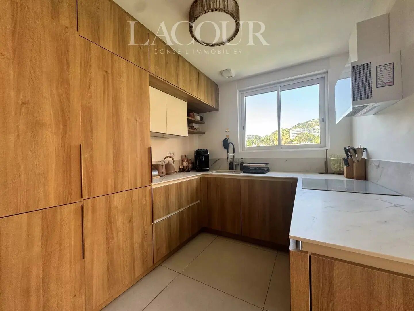 Appartement à louer, 66m², Cannes
