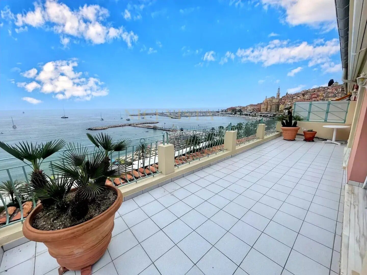 Appartement à vendre, 75m², Menton