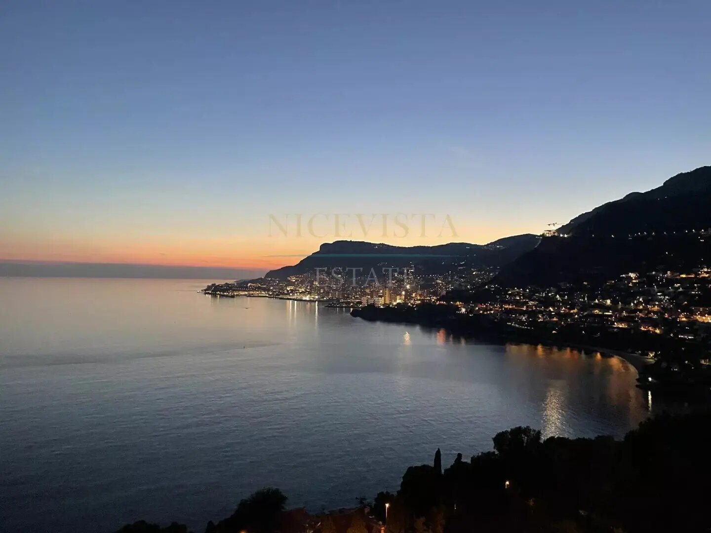 Maison à vendre, 420m², Roquebrune-Cap-Martin