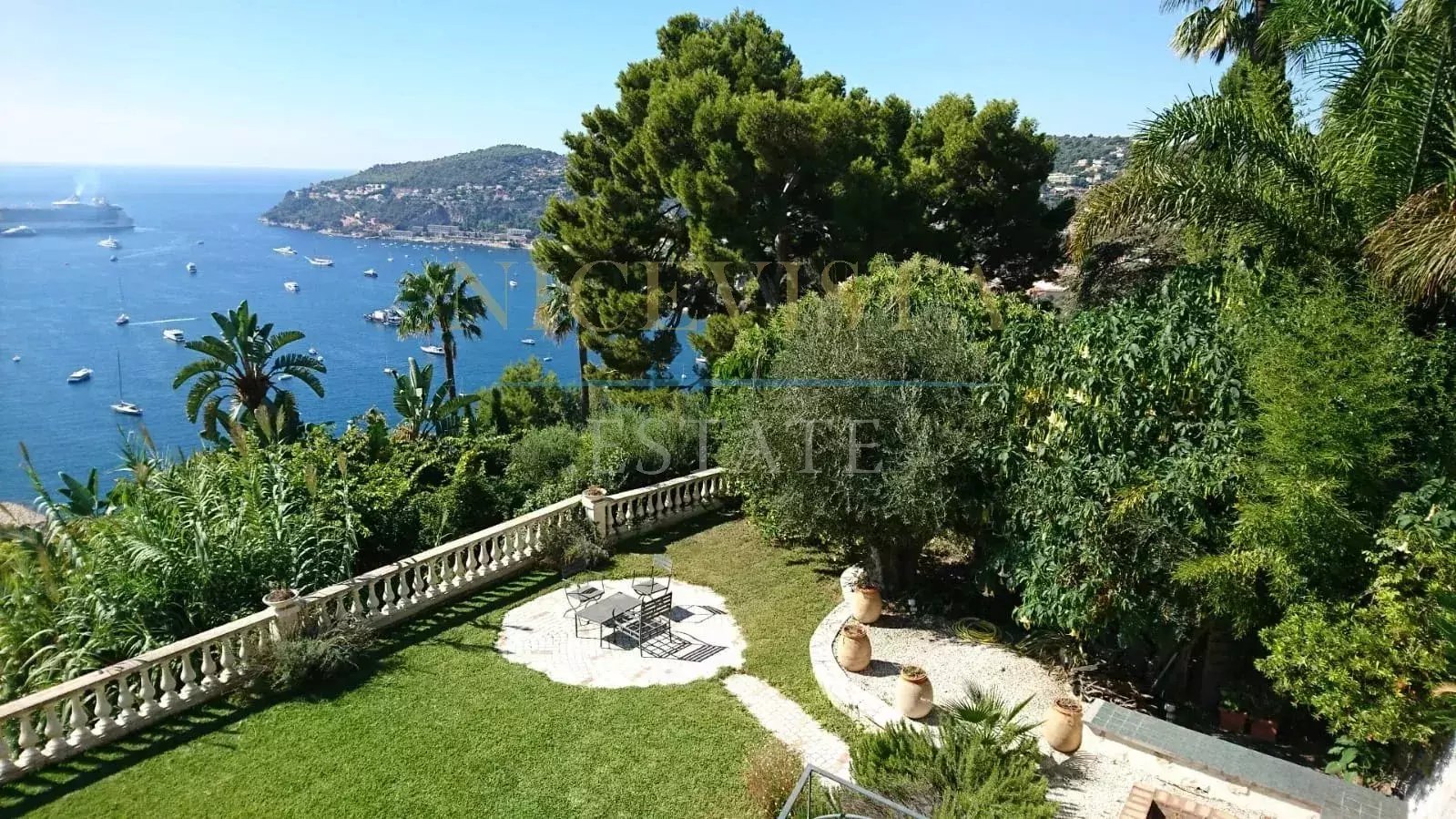 Maison à vendre, 400m², Villefranche-sur-Mer