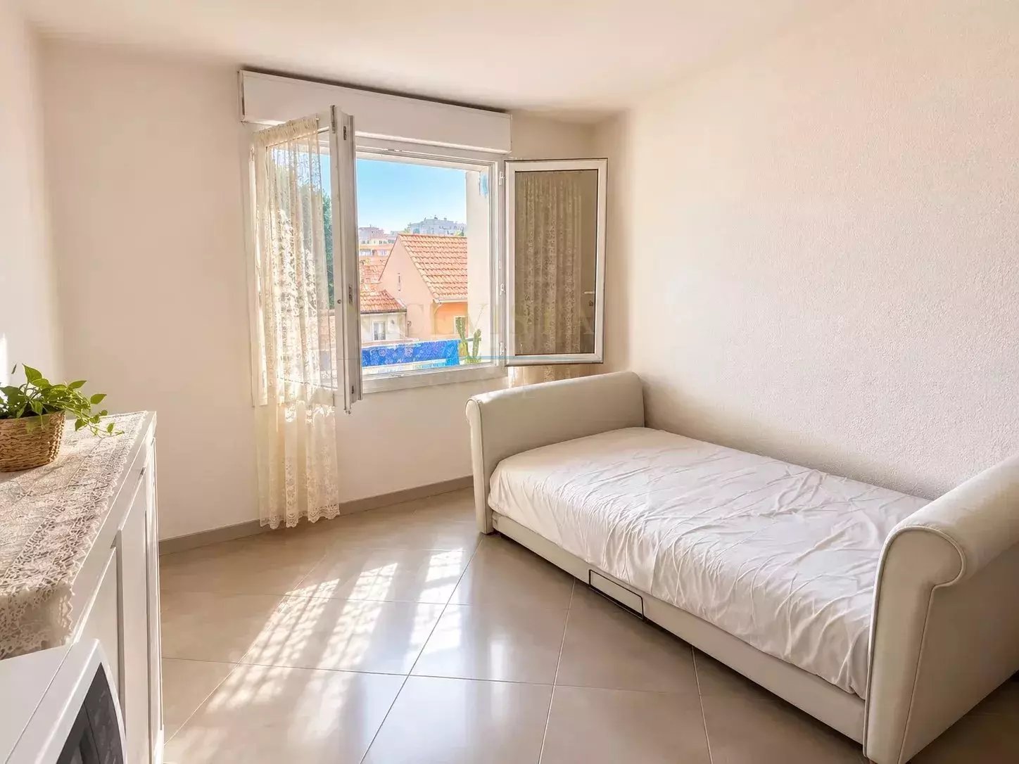 Appartement à louer, 23m², Roquebrune-Cap-Martin