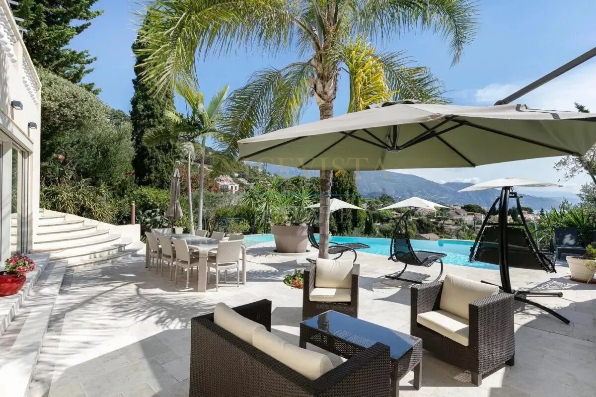 Maison à vendre, 250m², Roquebrune-Cap-Martin