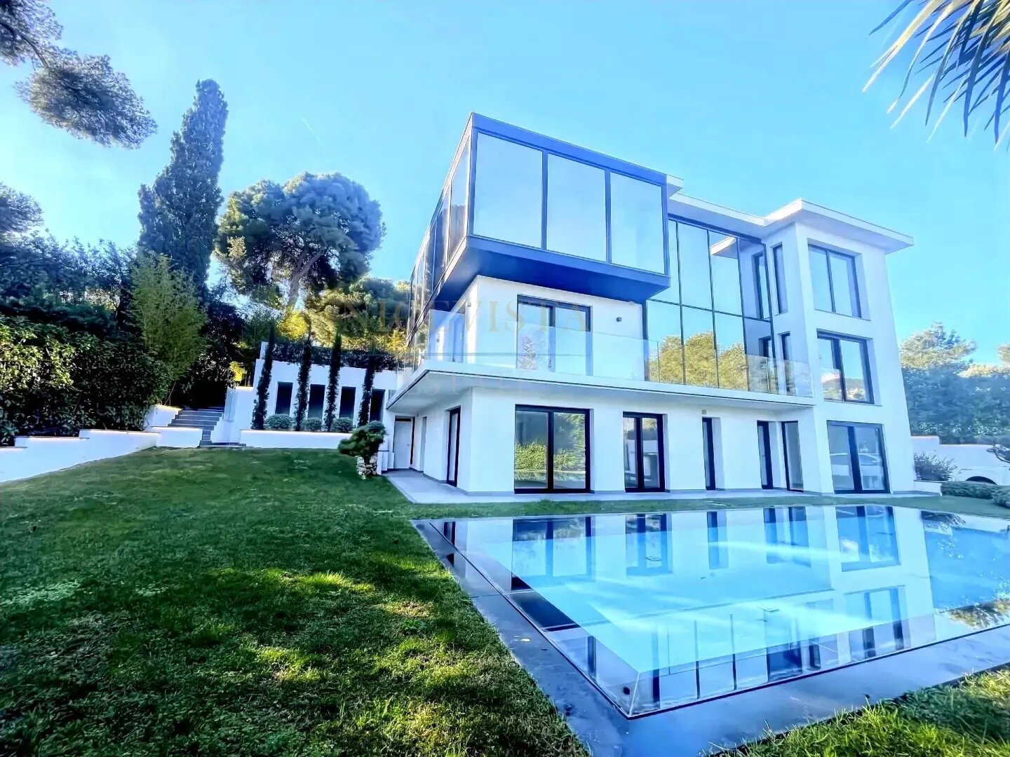 Maison à vendre, 400m², Roquebrune-Cap-Martin