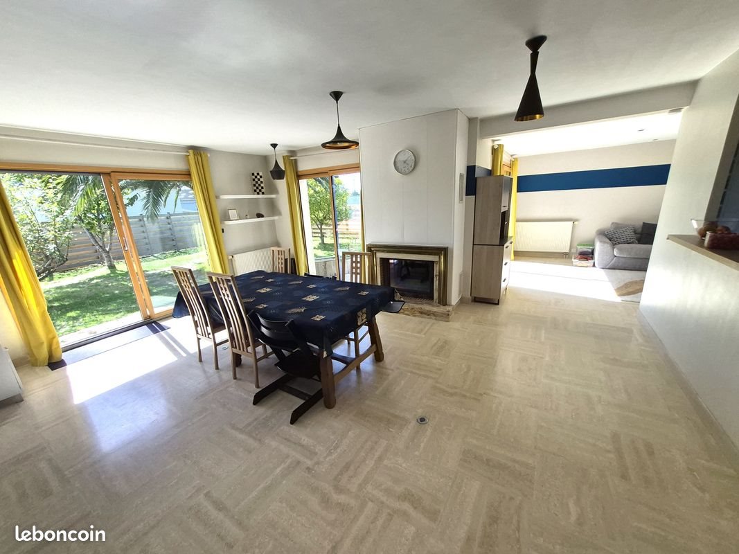 Maison à vendre, 140m², Plougoulm