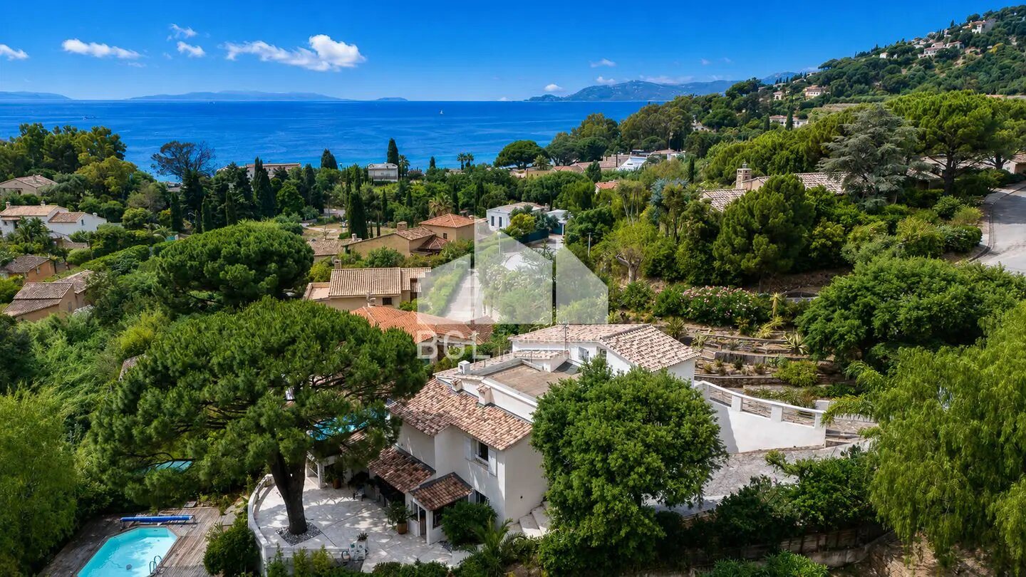Maison à vendre, 180m², Le Lavandou