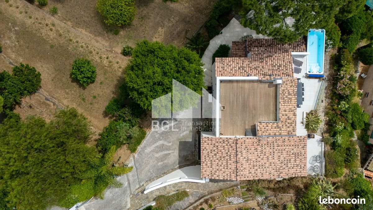 Maison à vendre, 180m², Le Lavandou