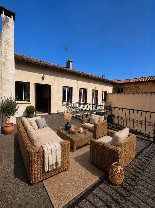Maison à vendre, 137m², Romanèche-Thorins