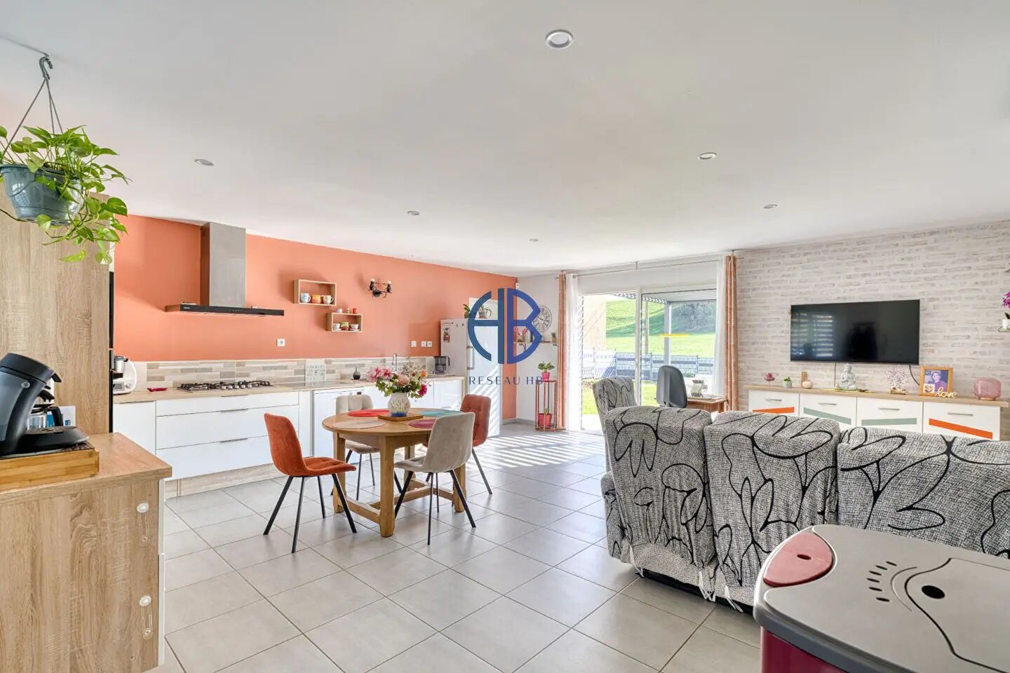 Maison à vendre, 90m², Sermérieu