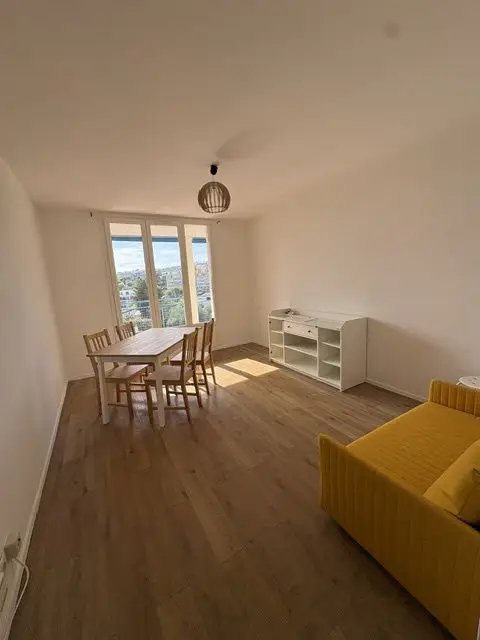 Appartement à louer, 54m², Cannes