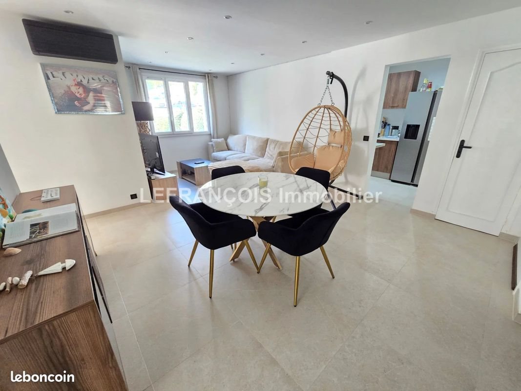Appartement à vendre, 65m², Grasse