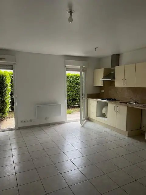 Appartement à louer, 40m², Vénissieux
