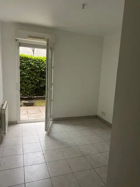 Appartement à louer, 40m², Vénissieux
