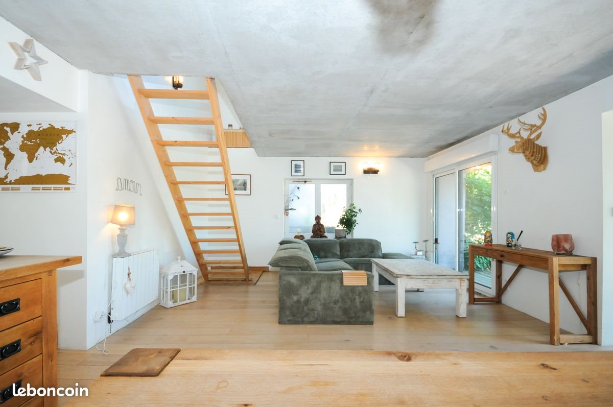 Appartement à vendre, 79m², Saint-Jorioz