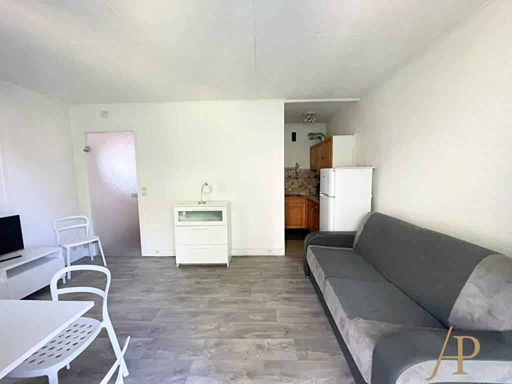 Appartement à louer, 22m², Le Pecq