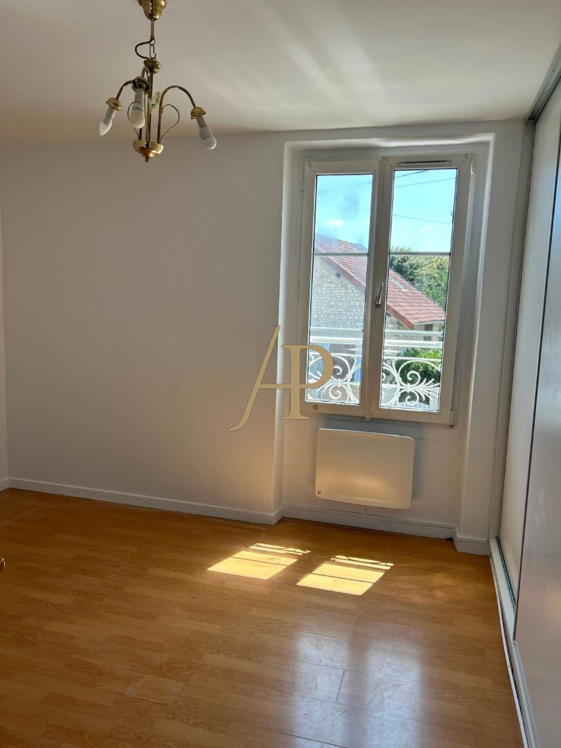 Appartement à louer, 22m², Beynes