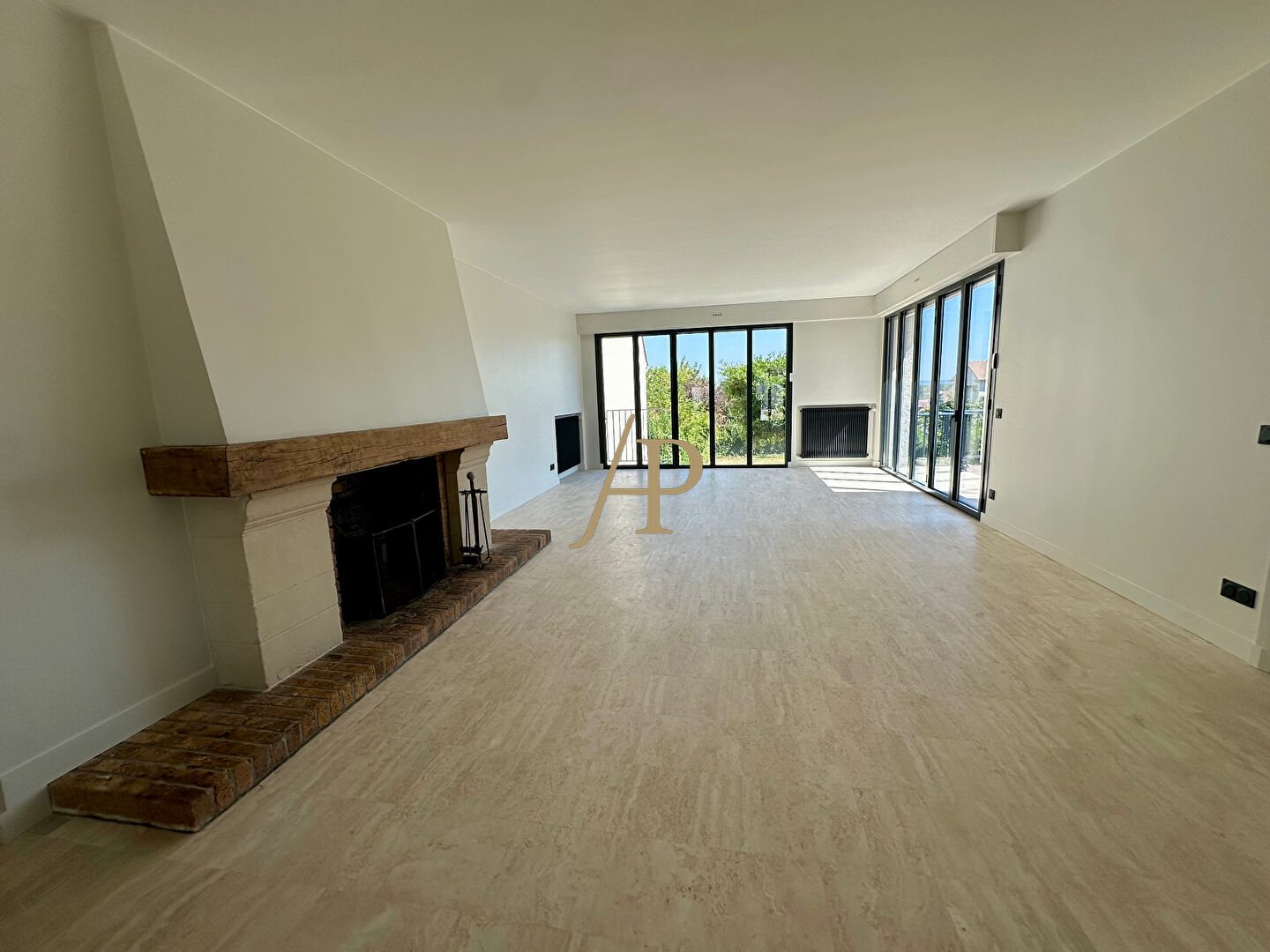 Maison à louer, 270m², Chambourcy