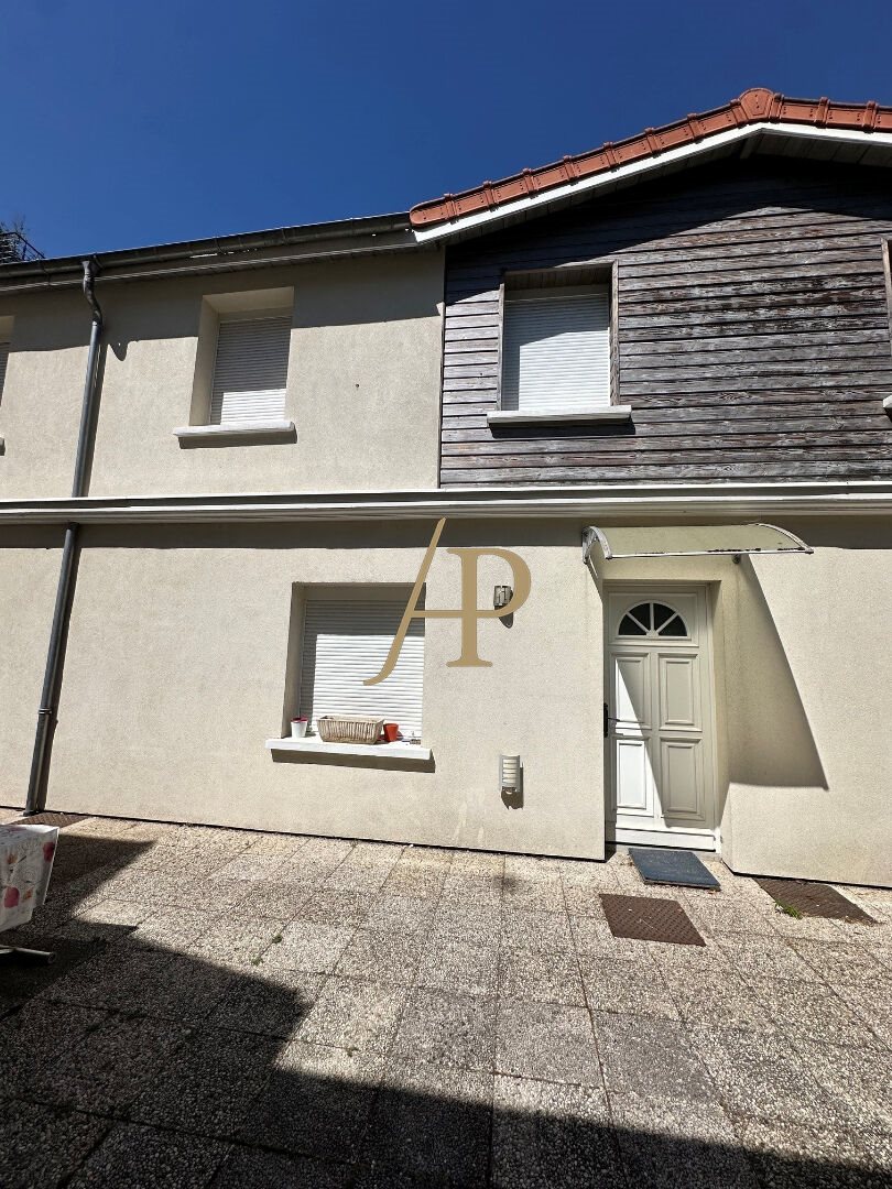 Maison à louer, 42m², Nanterre