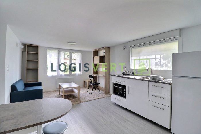 Appartement à louer, 28m², Gif-sur-Yvette
