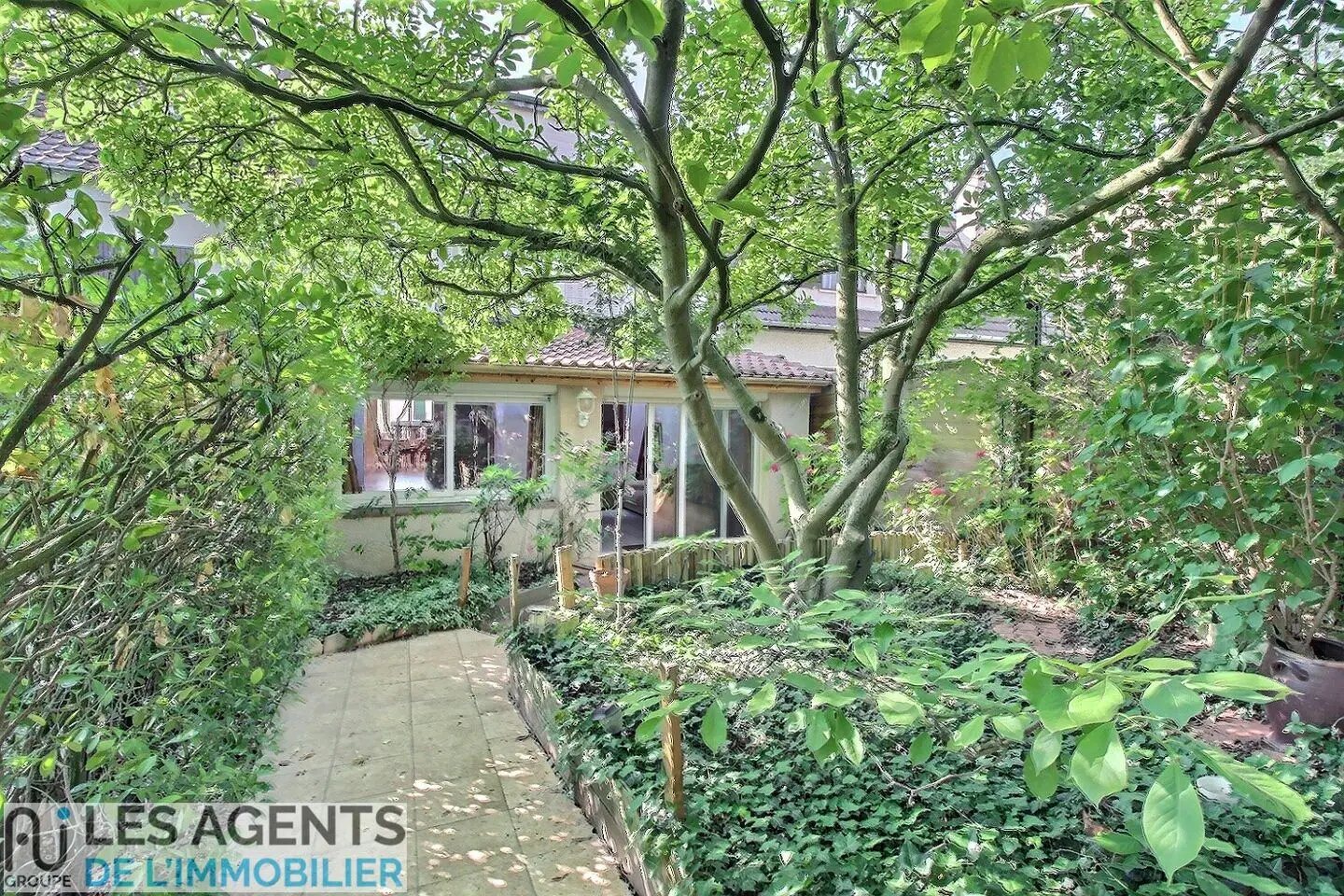 Maison à vendre, 194m², Suresnes