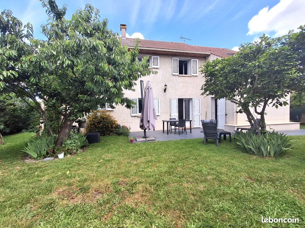 Maison à vendre, 164m², Coignières