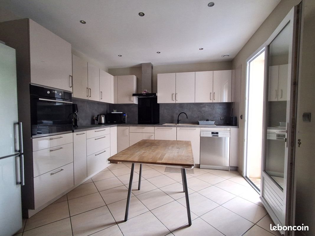 Maison à vendre, 164m², Coignières