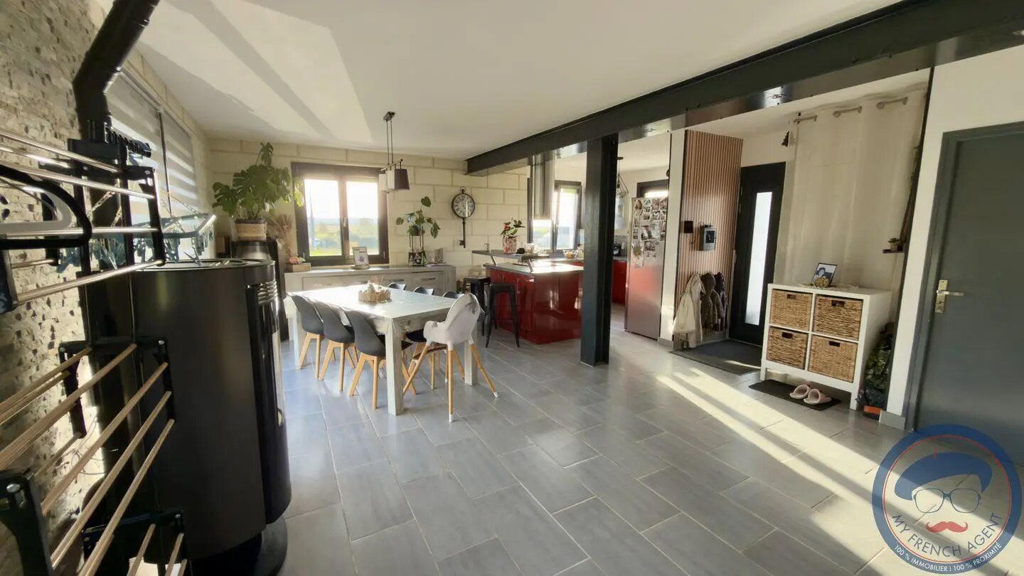 Maison à vendre, 123m², Saint-Benoît-la-Forêt