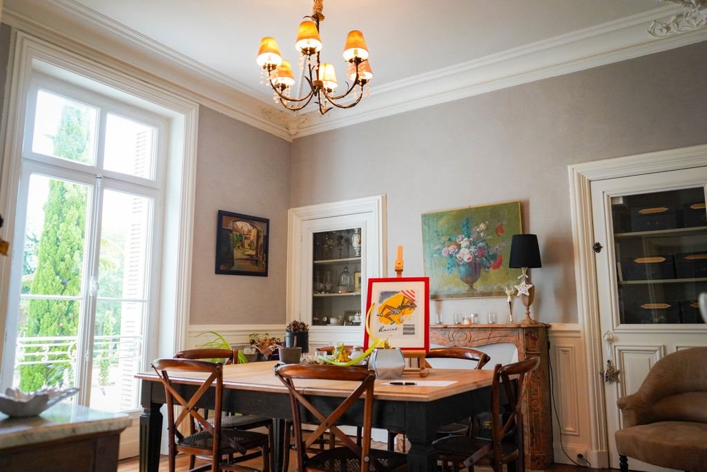 Maison à vendre, 196m², Chinon