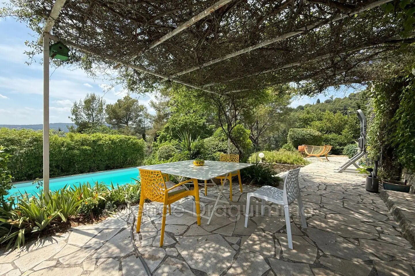 Maison à vendre, 1800m², Draguignan