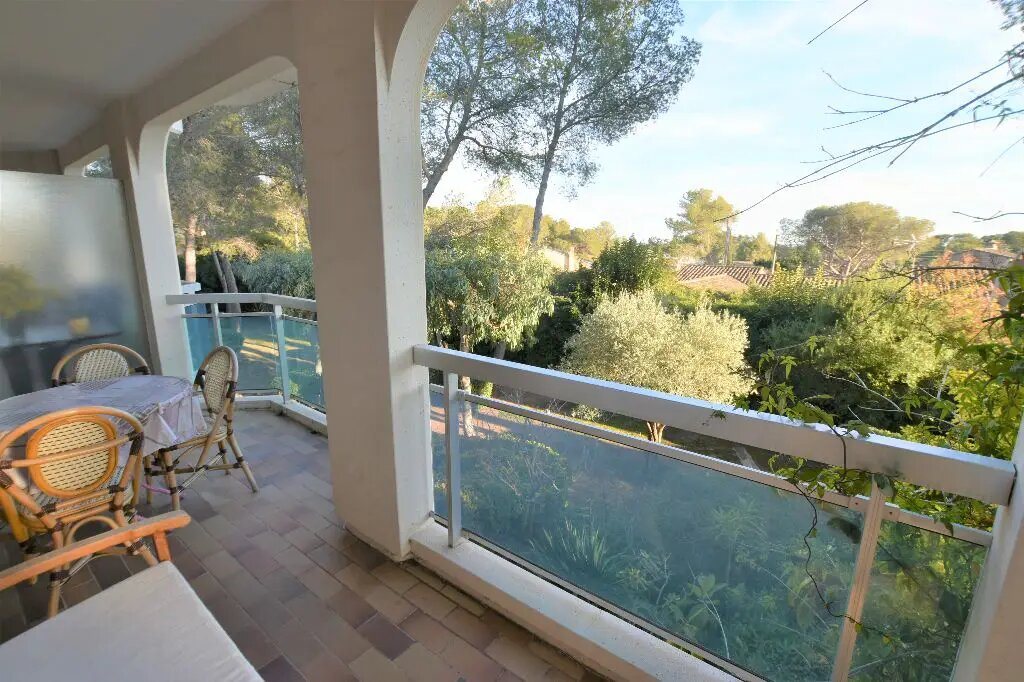 Appartement à louer, 27m², Saint-Raphaël