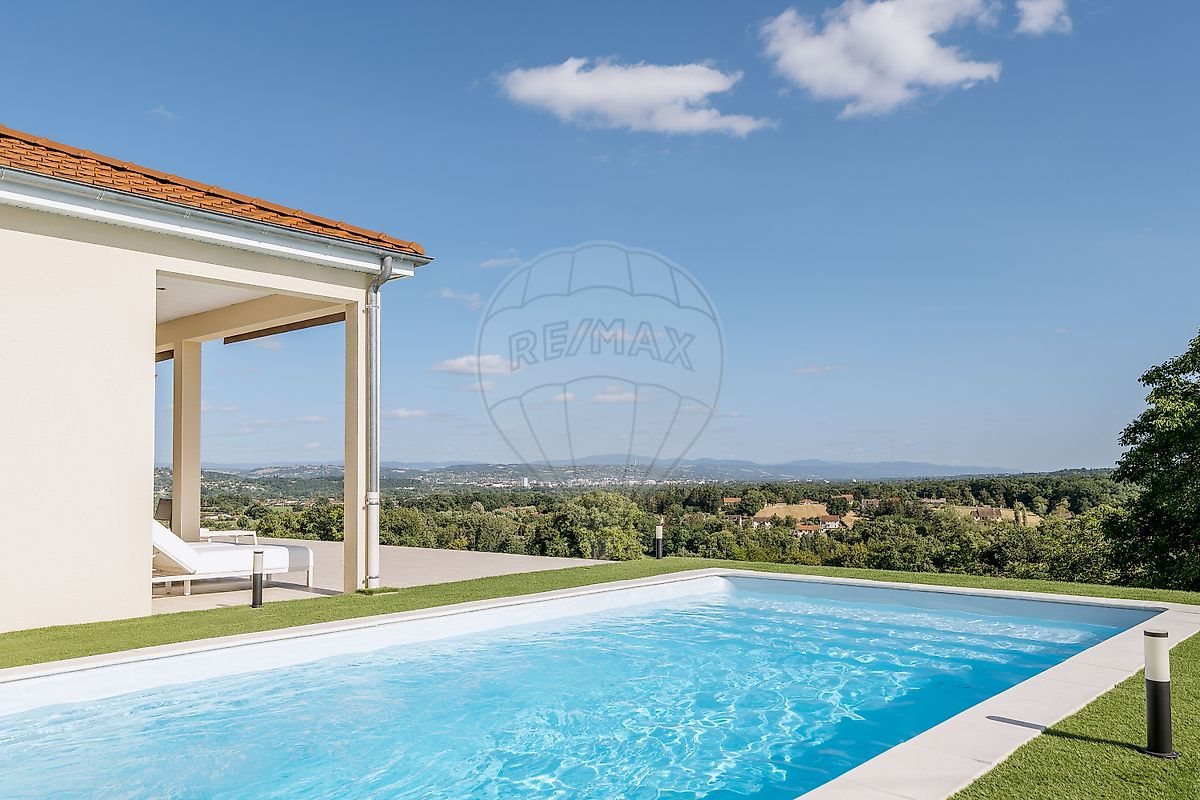 Maison à vendre, 185m², Vendat