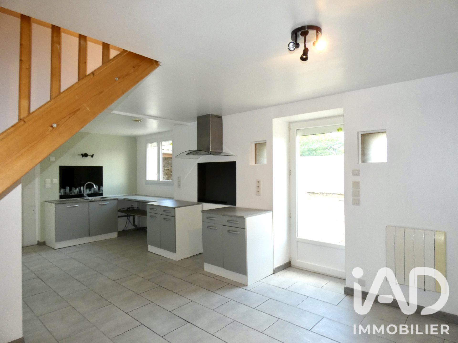 Maison à vendre, 117m², Doussay