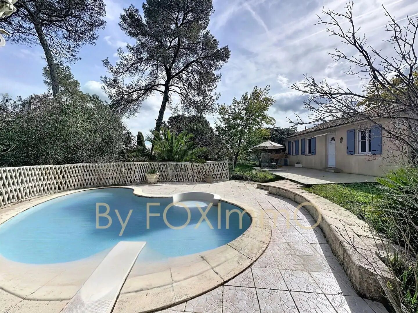 Maison à vendre, 136m², Roquefort-les-Pins