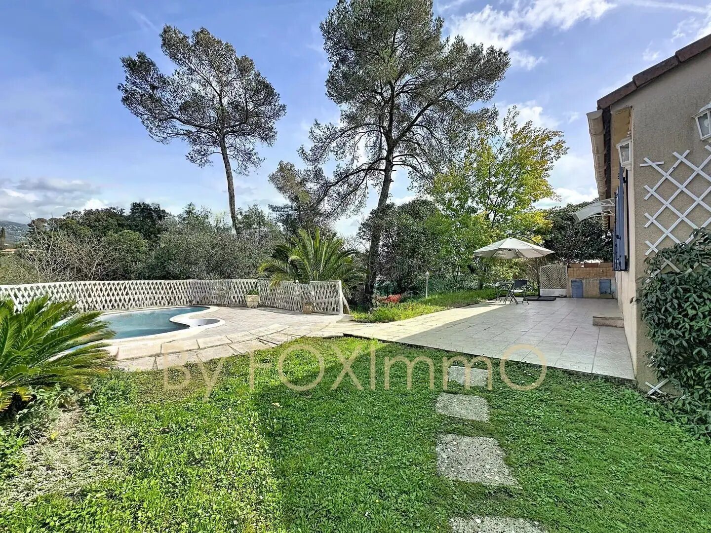 Maison à vendre, 136m², Roquefort-les-Pins