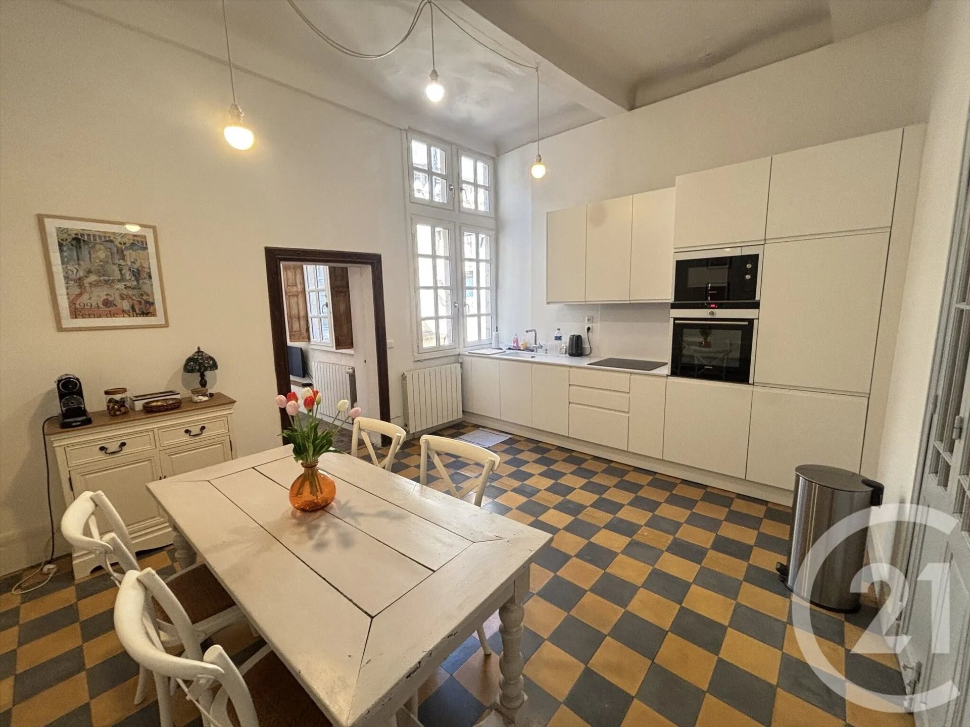 Appartement à louer, 75m², Nîmes