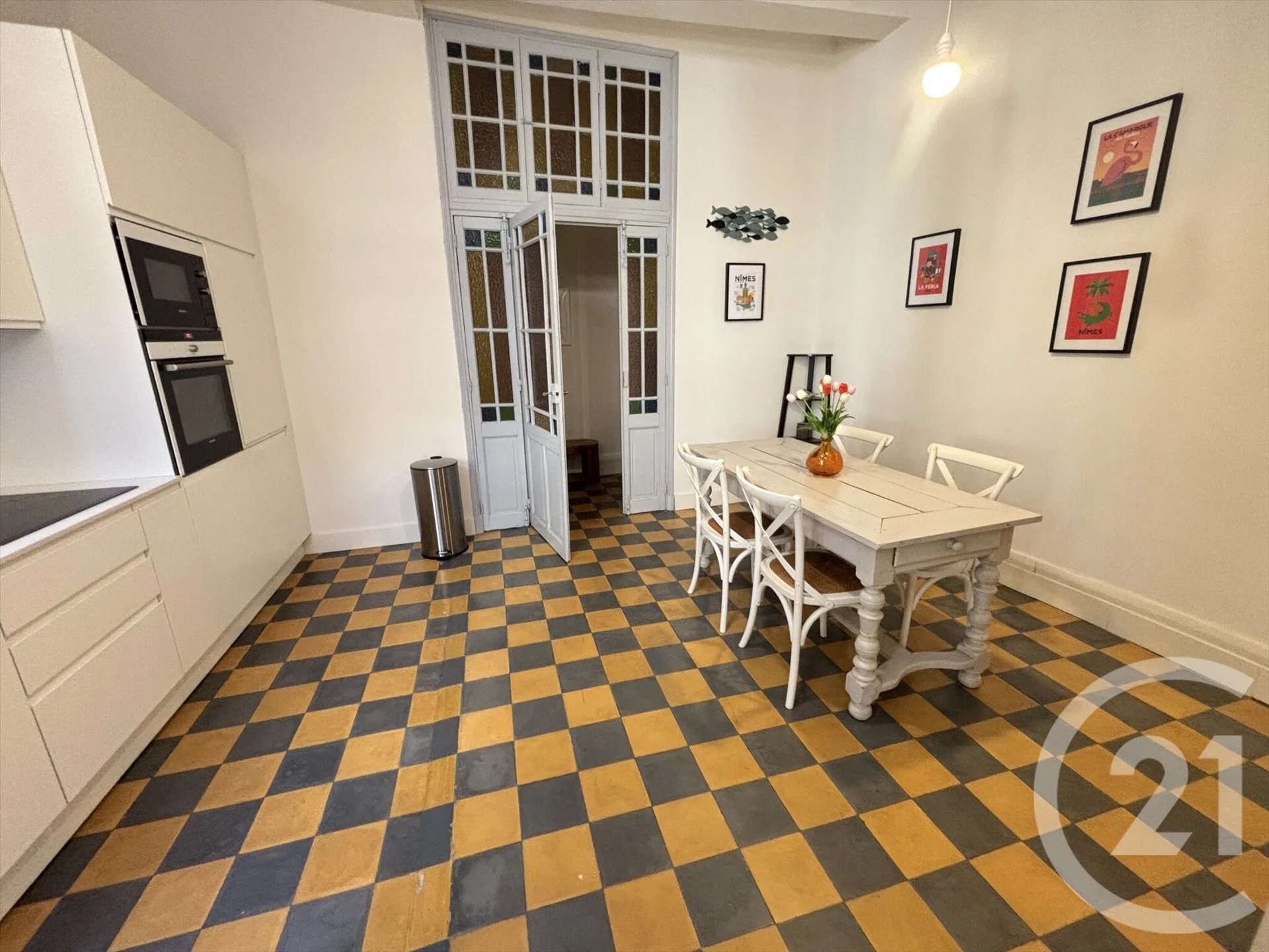 Appartement à louer, 75m², Nîmes