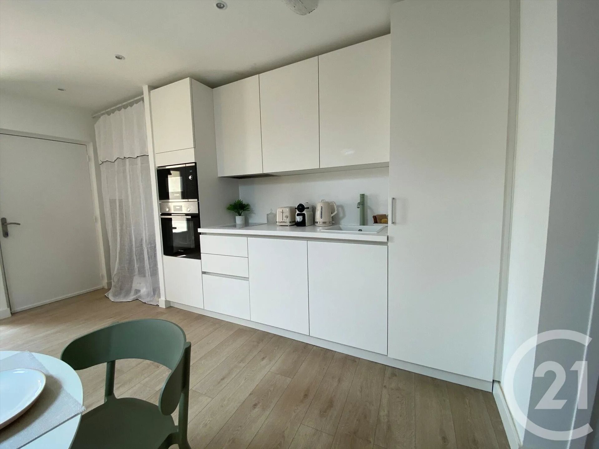 Appartement à louer, 40m², Nîmes