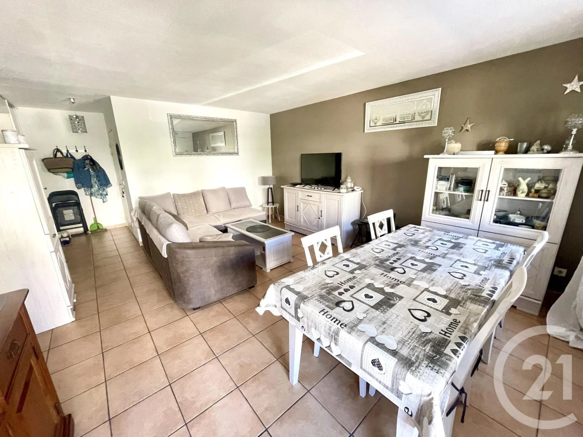 Appartement à louer, 65m², Nîmes
